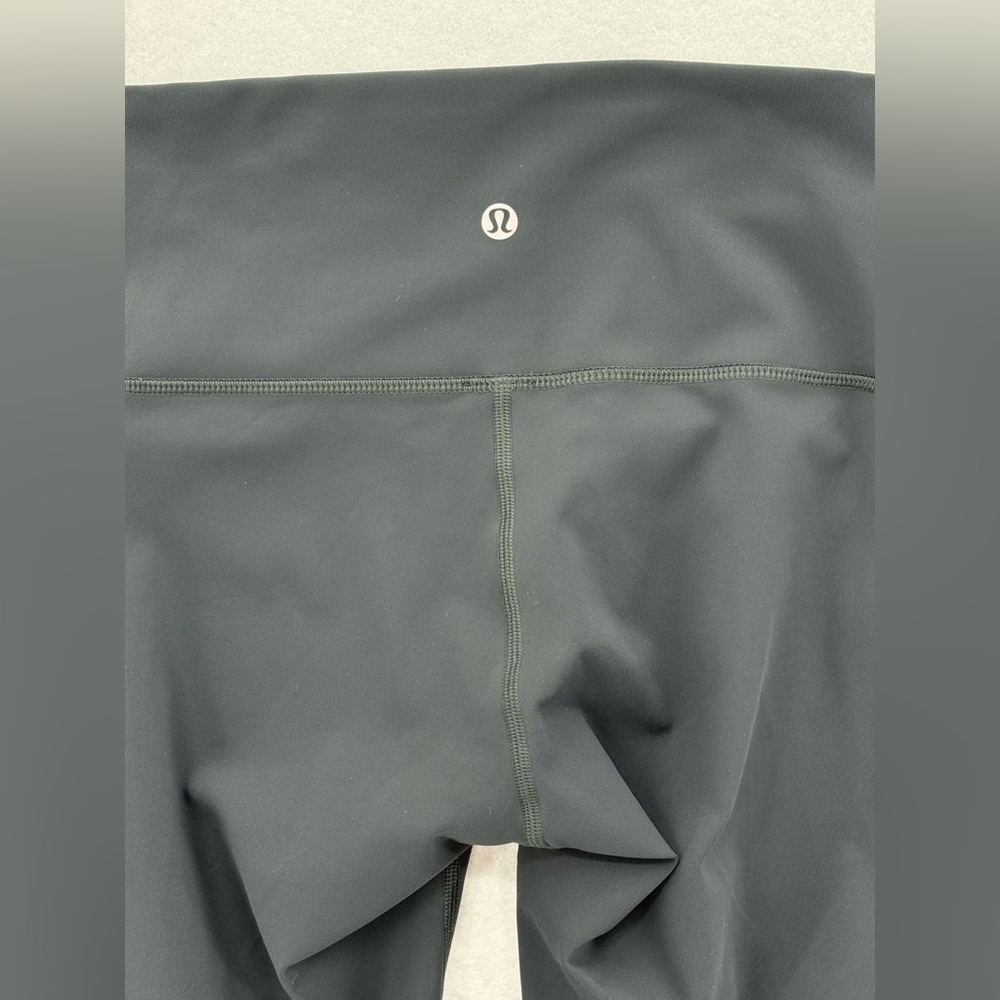 Lululemon Wunder Under Crop (High-Rise) *Full-On Luxtreme 21" Melanite Size 4‎ - Picture 12 of 15